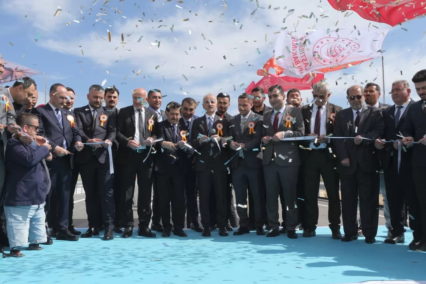 Bakan Uraloğlu Açılışı Yaptı: Karaman Çevre Yolu'nun 12 Kilometrelik İlk Etabı Hizmete Girdi