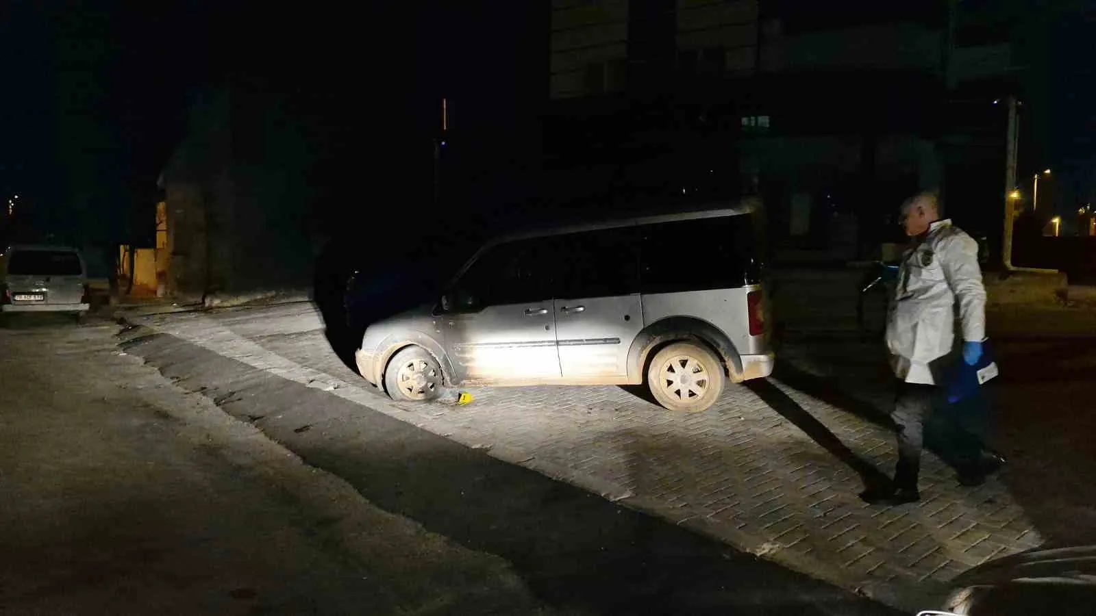 Karaman’da Park Halindeki Araç Kundaklanmak İstendi