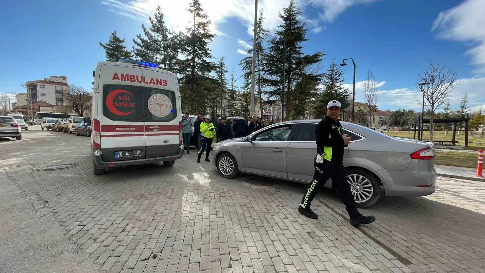 Karaman’da Otomobille Çarpışan Bisiklet Sürücüsü Ağır Yaralandı