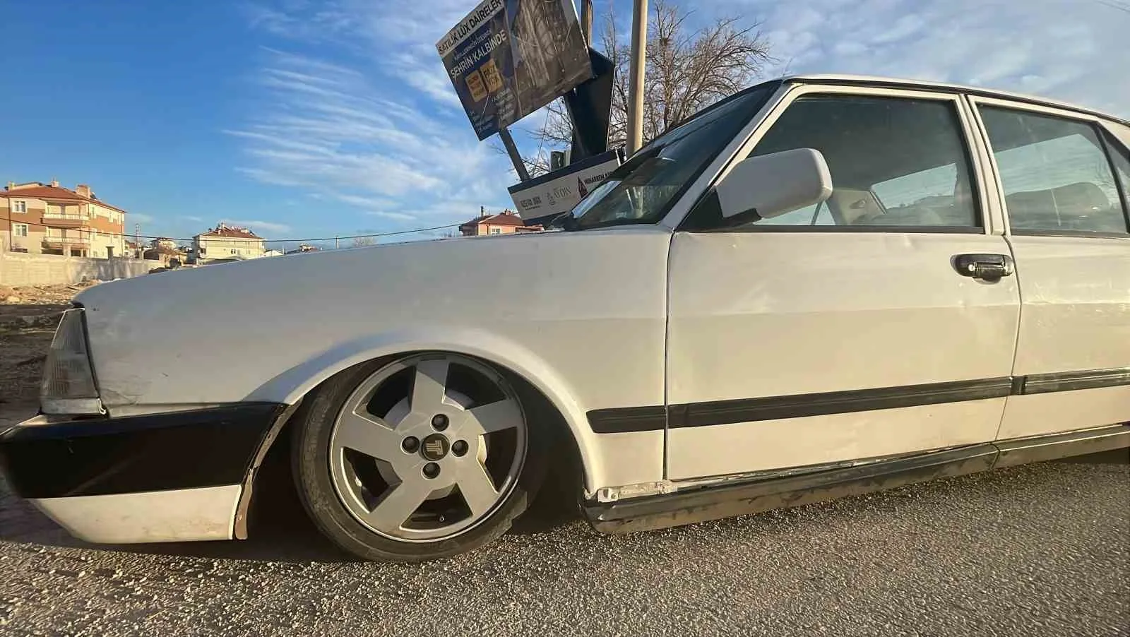 Karaman’da Abartı Egzozlu ve Yere Yakın Tofaş Trafikten Men Edildi