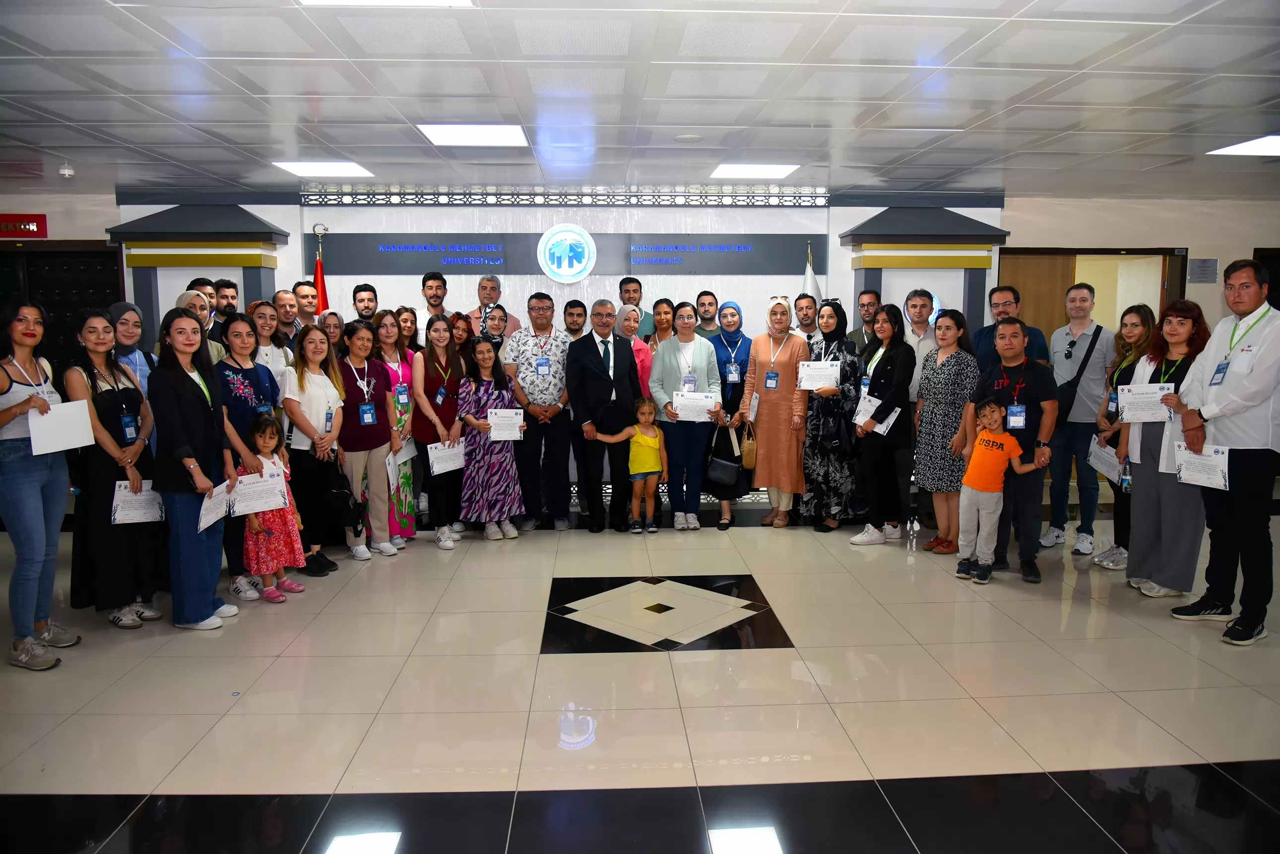 KMÜ’de “Parçalardan Bütüne Özel Tasarım Yolculuğu” projesi tamamlandı