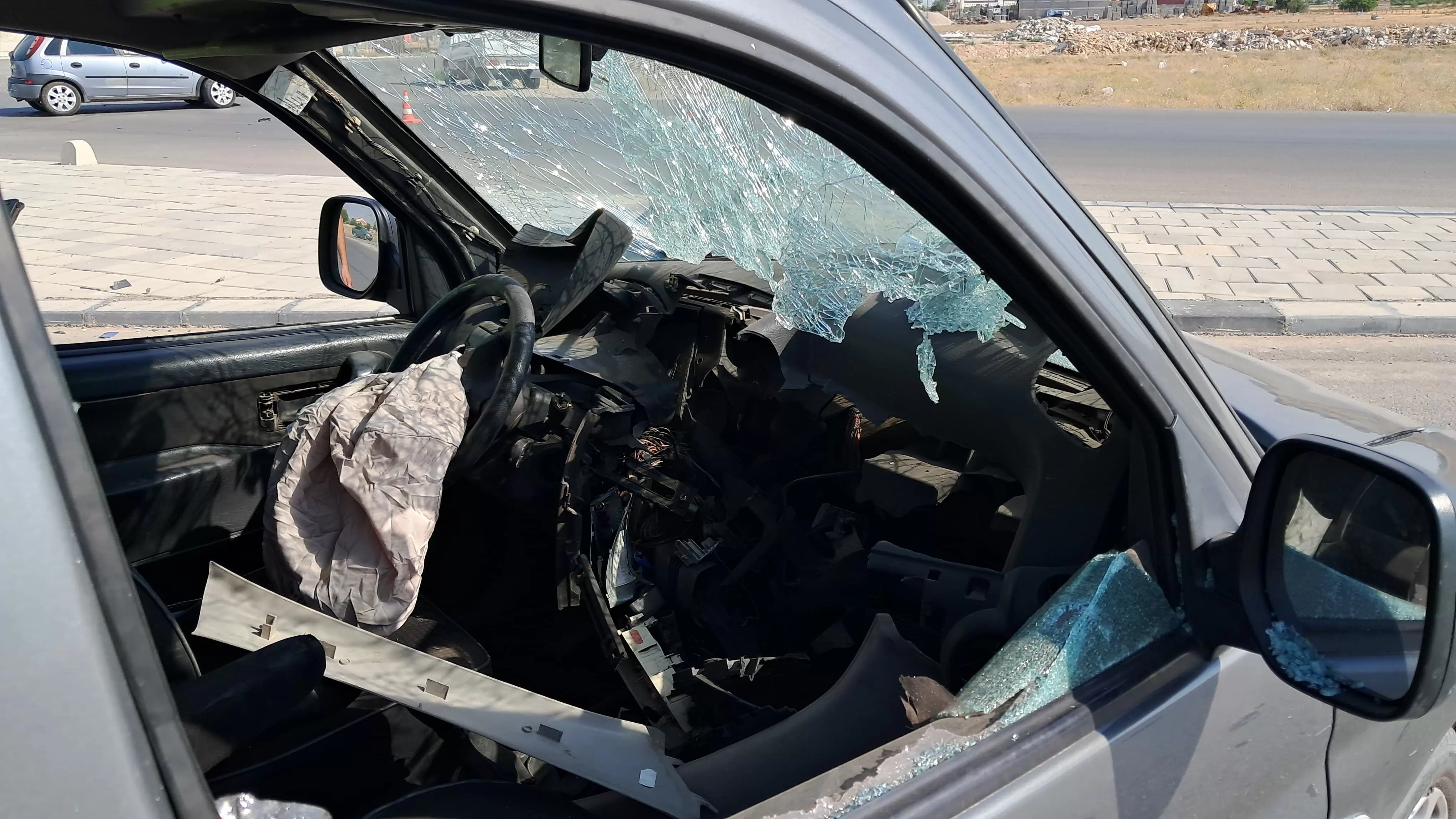 Karaman’da otomobil ile hafif ticari araç çarpıştı: 1 yaralı