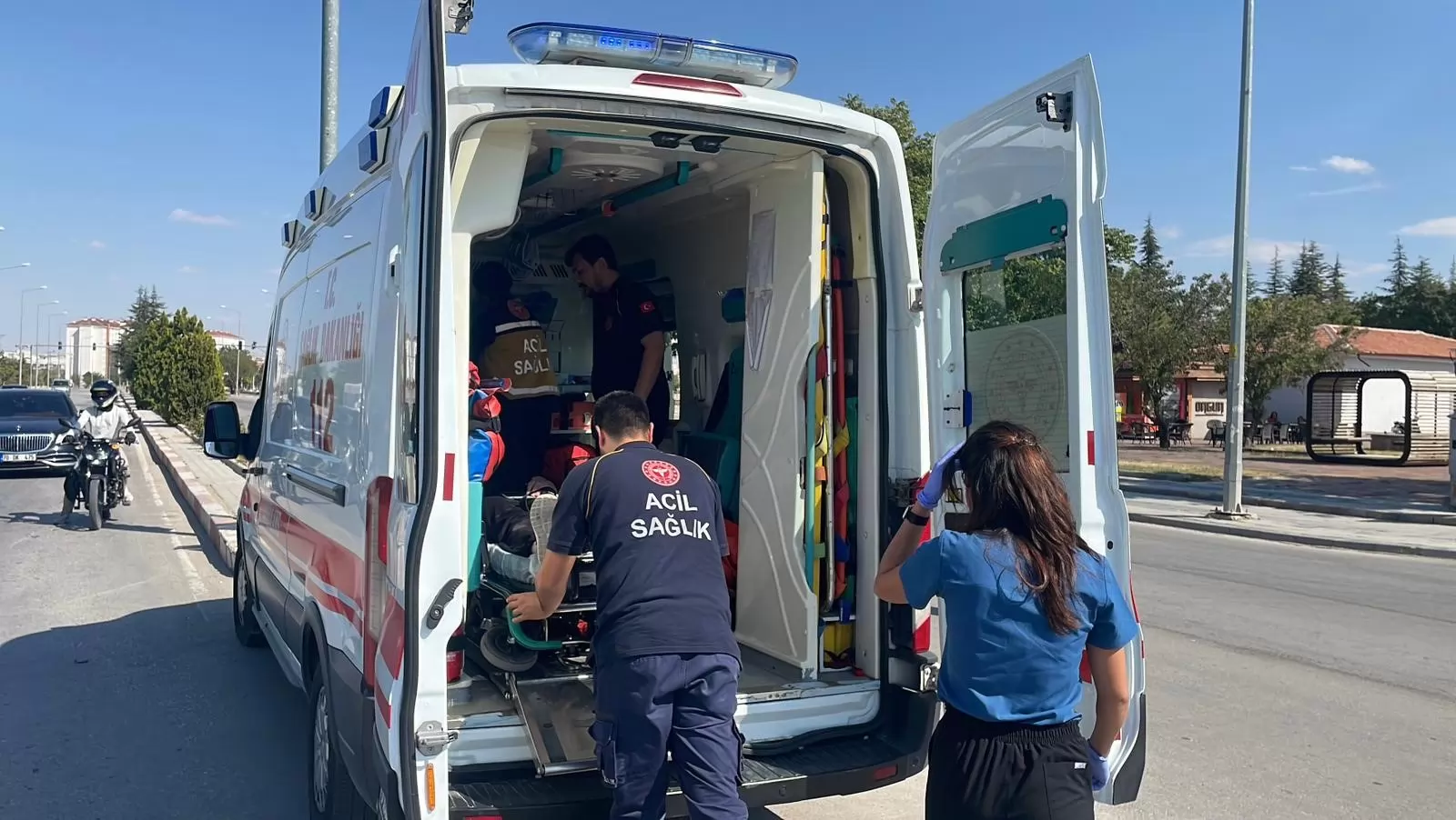 Karaman’da Devrilen Motosikletin Sürücüsü Yaralandı