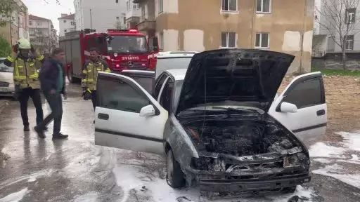 Karaman’da Çalıştırılmak İstenen Otomobil Alev Aldı